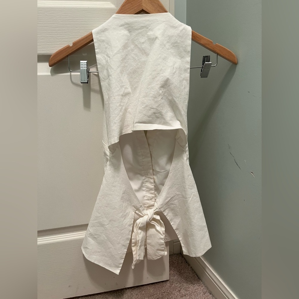 Back bow top